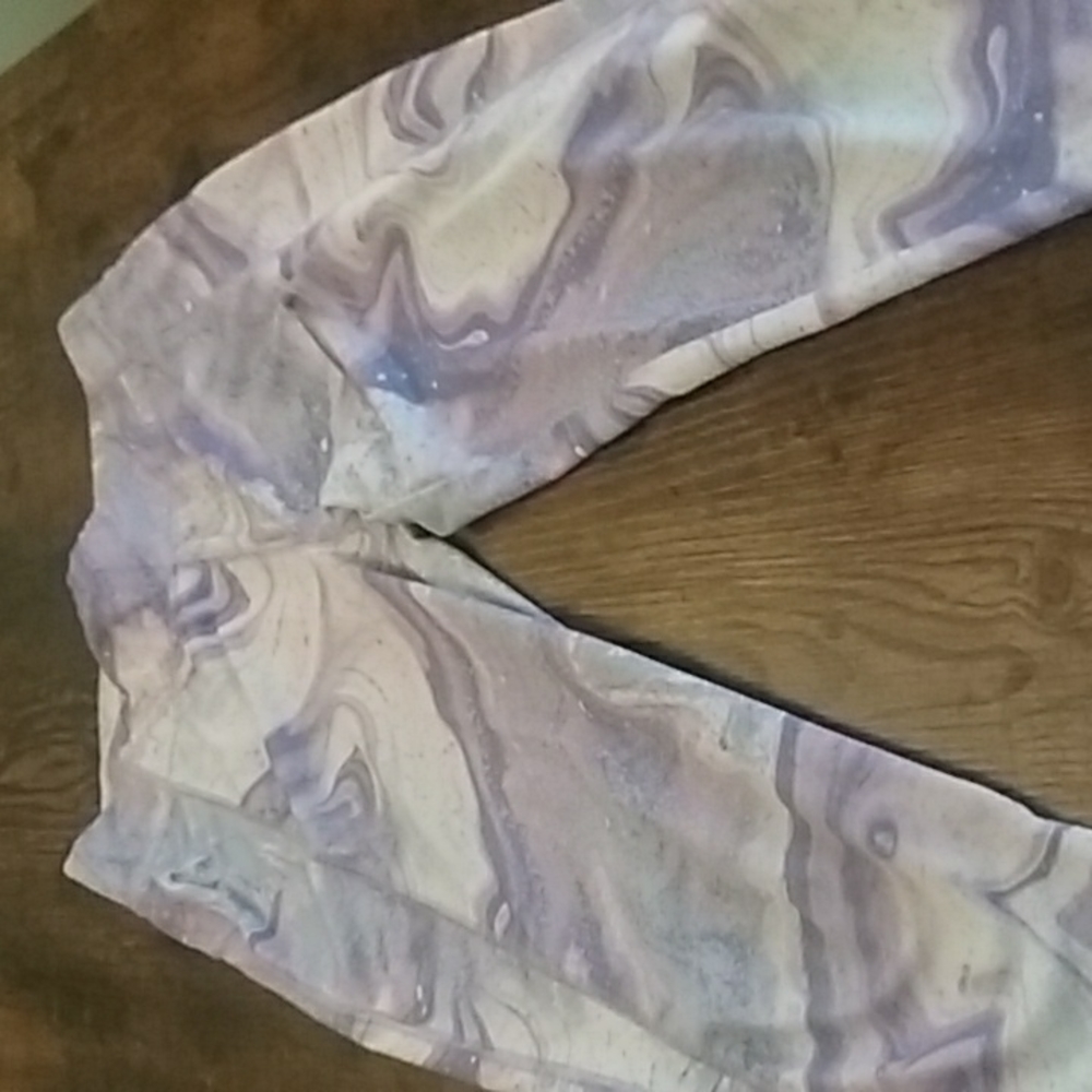 Girl's size 10/12 stretchy leggings